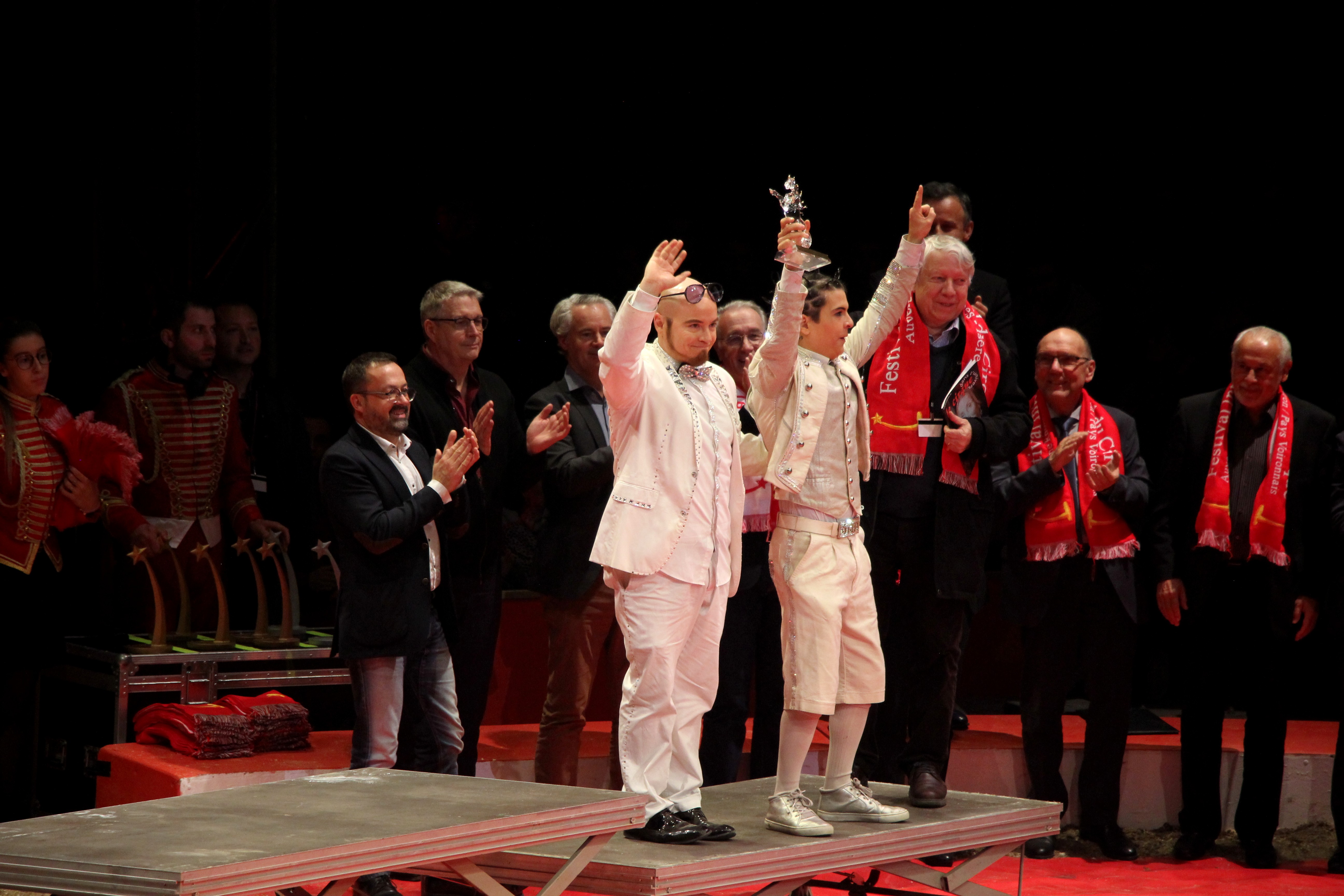 Steve & Jones - Clown - 2018