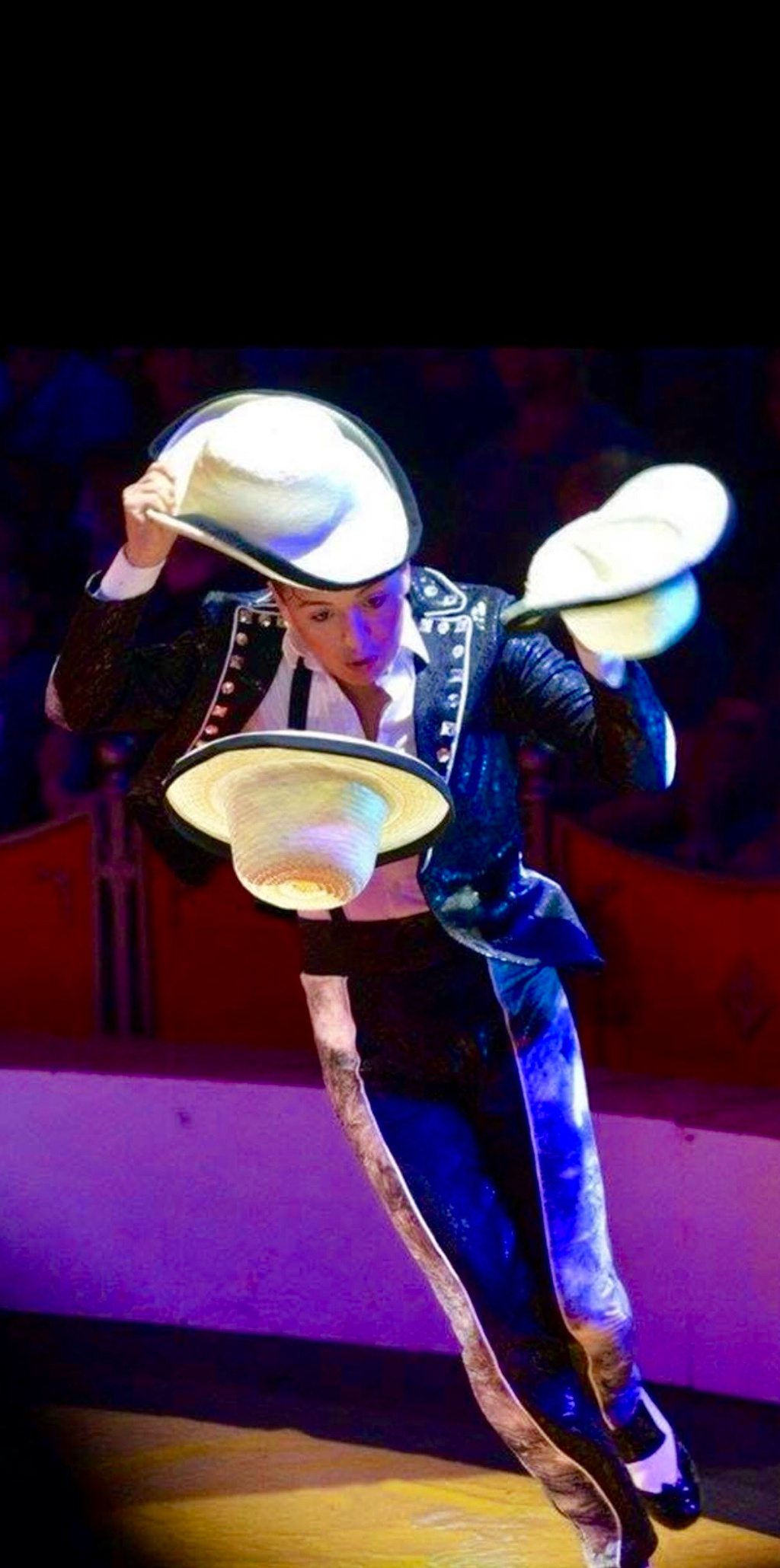 Photo Noel AGUILAR - Jongleur