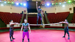 Troupe Azizov 4152