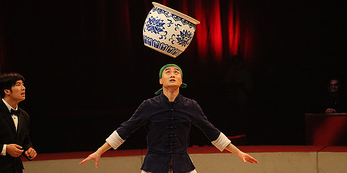 Cirque National de Chine - vase - 2016 Thumbnail