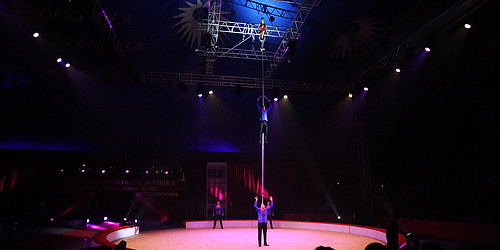 Troupe Saralaevs - équilibres de perches - 2016 Thumbnail